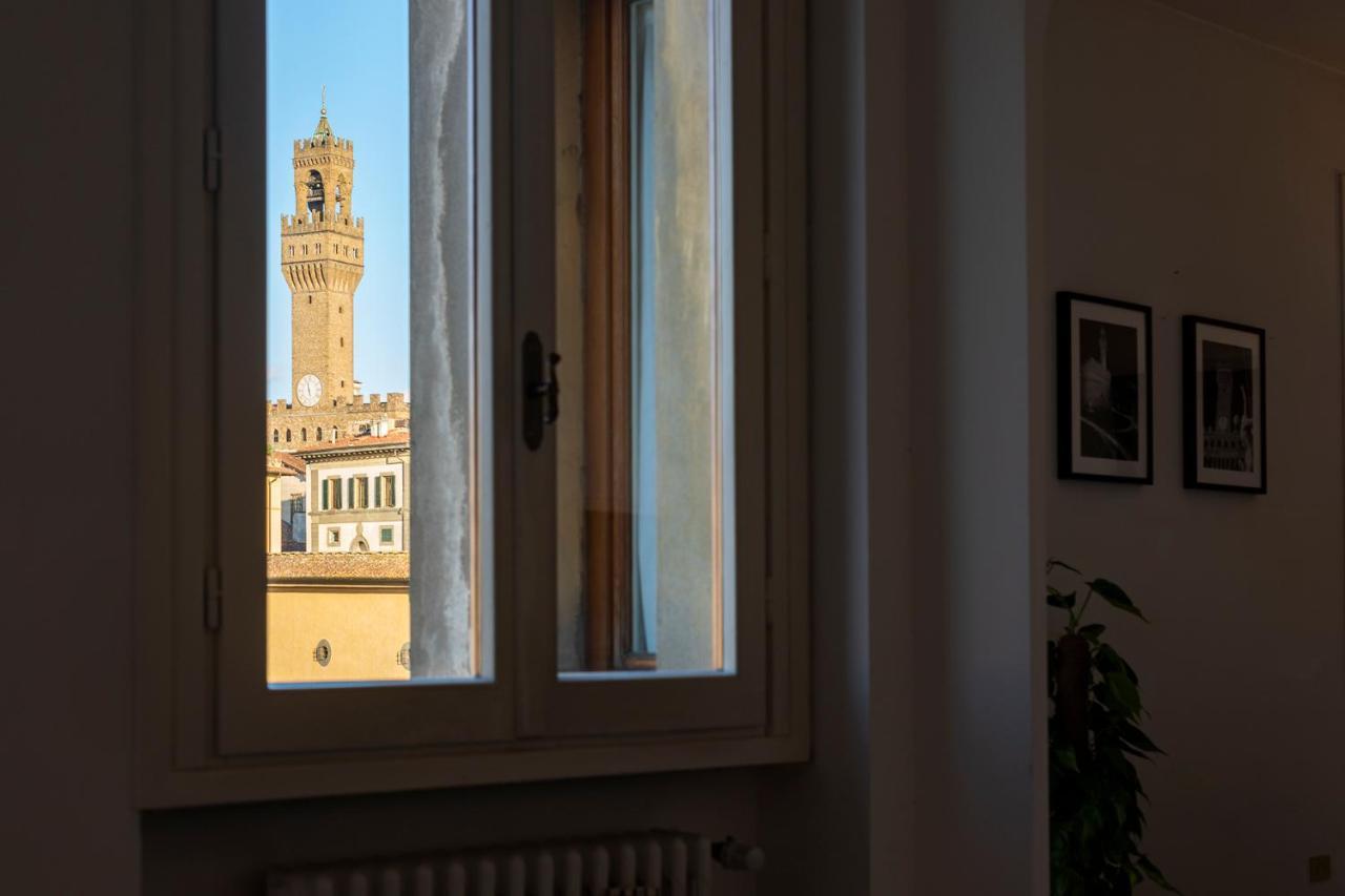 Apartment - Elegant Arno View Florence