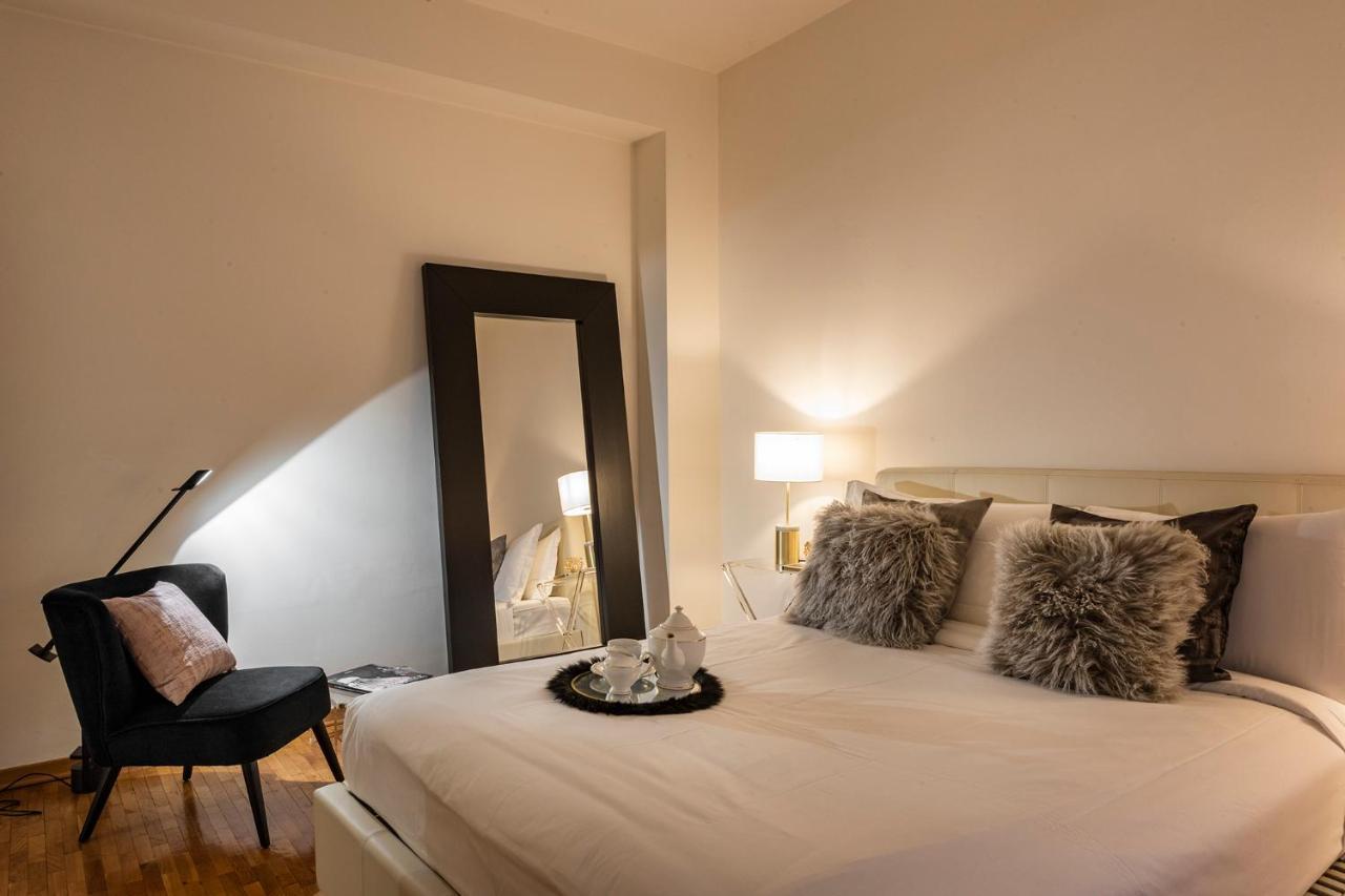 Apartment - Elegant Arno View Florence
