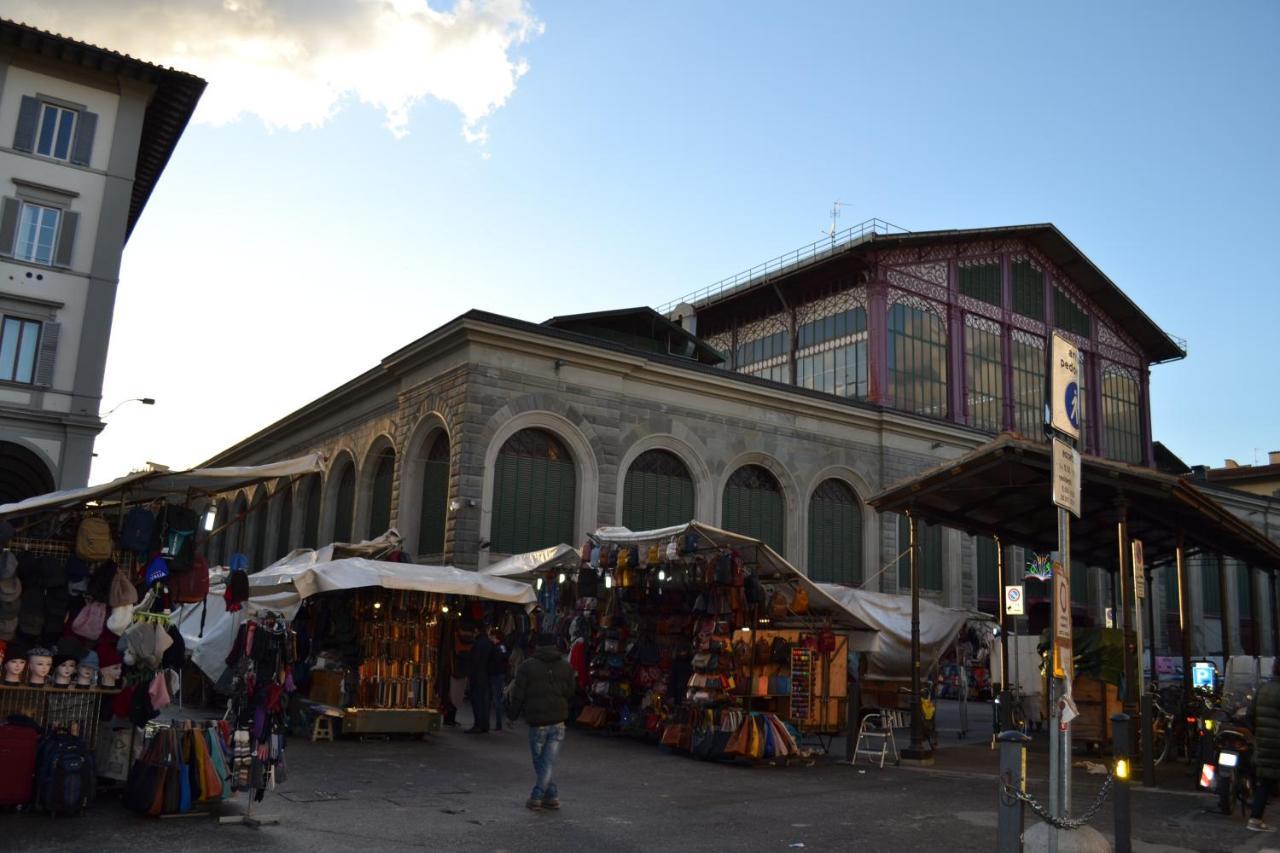 Il Mercato 3*