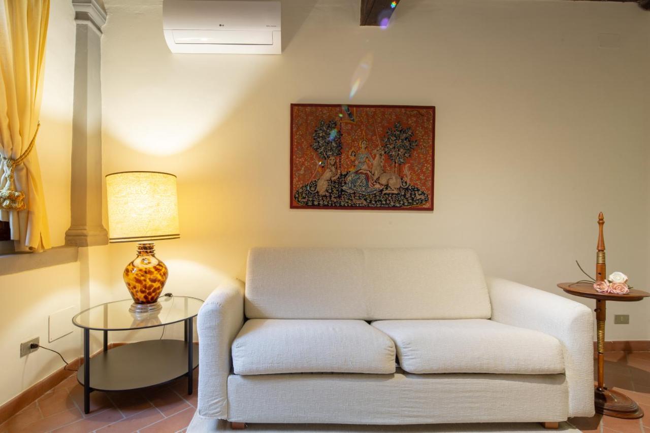 Curtatone Apartment *