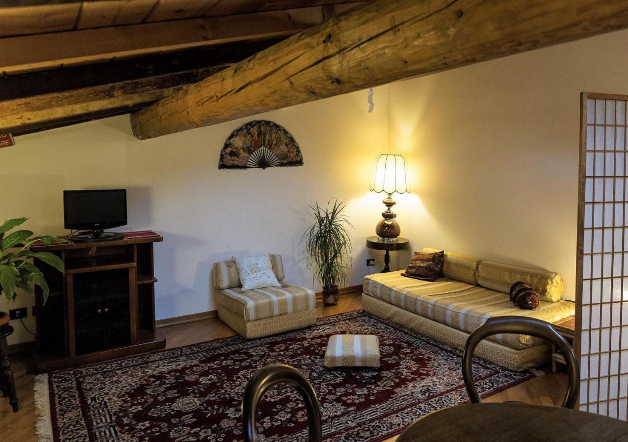 Apartment Fornasetti Florence