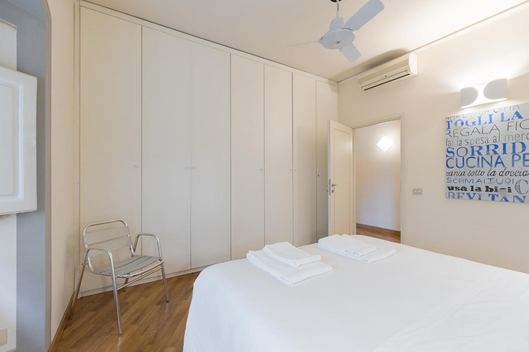 Apartment Lungarno Vespucci Elegance In *