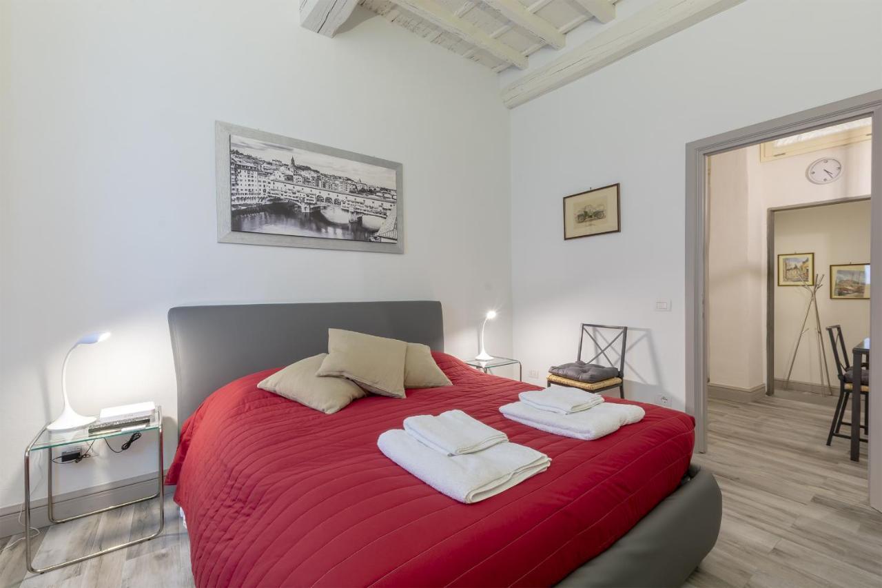 Ponte Vecchio's Nest Apartment