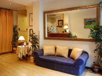 Hotel Ascot