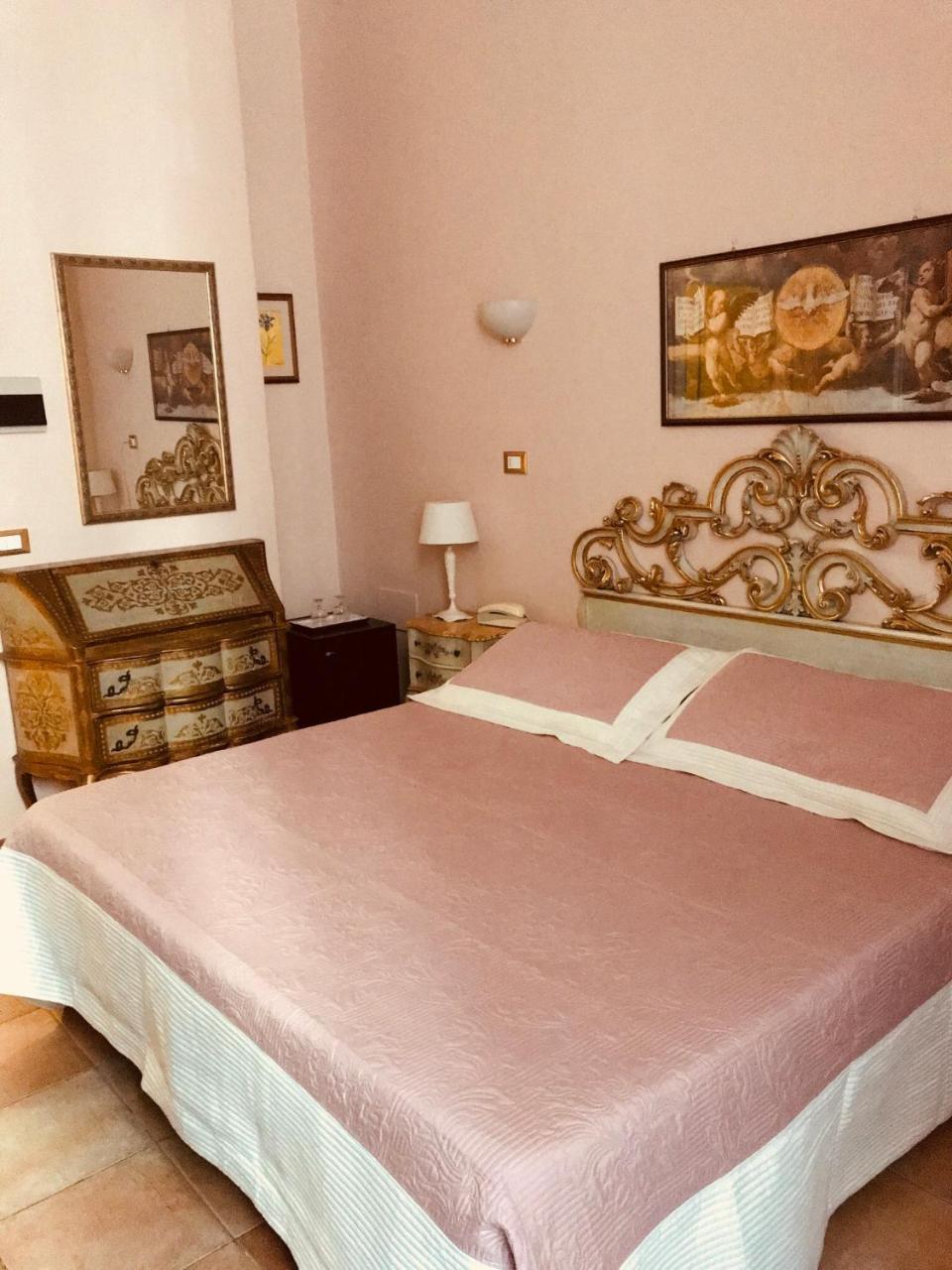 Hotel Liana 3*