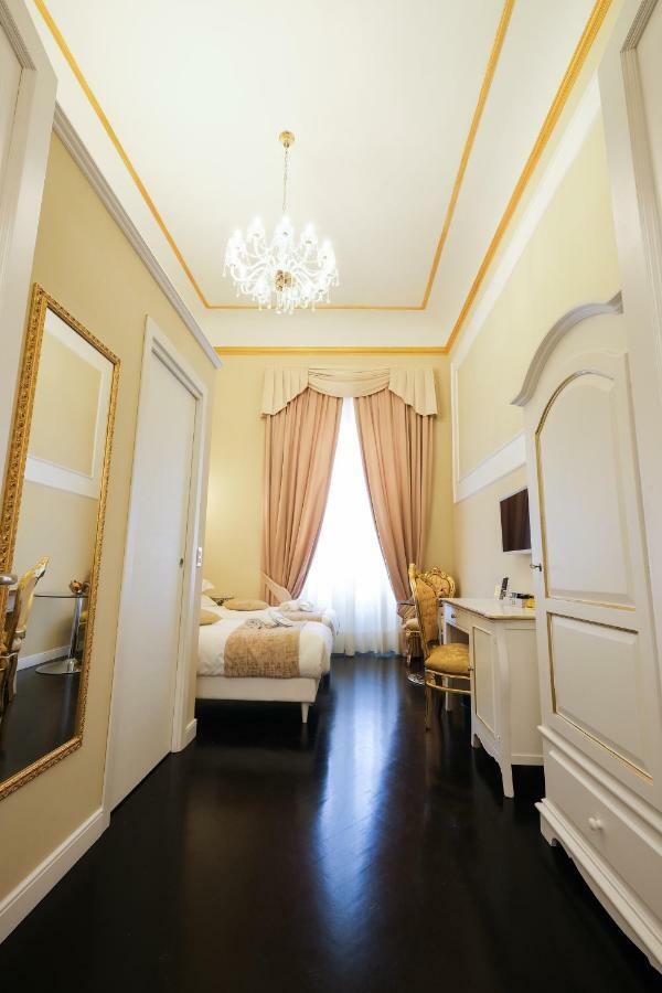 Kingsman Bed & Breakfast 2*