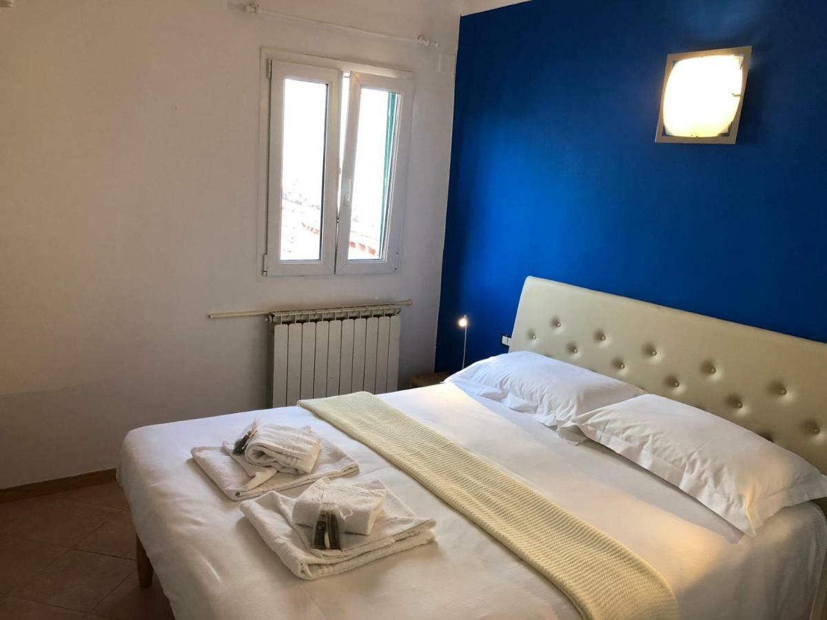 Piaggione Apt, Galante In * Florence
