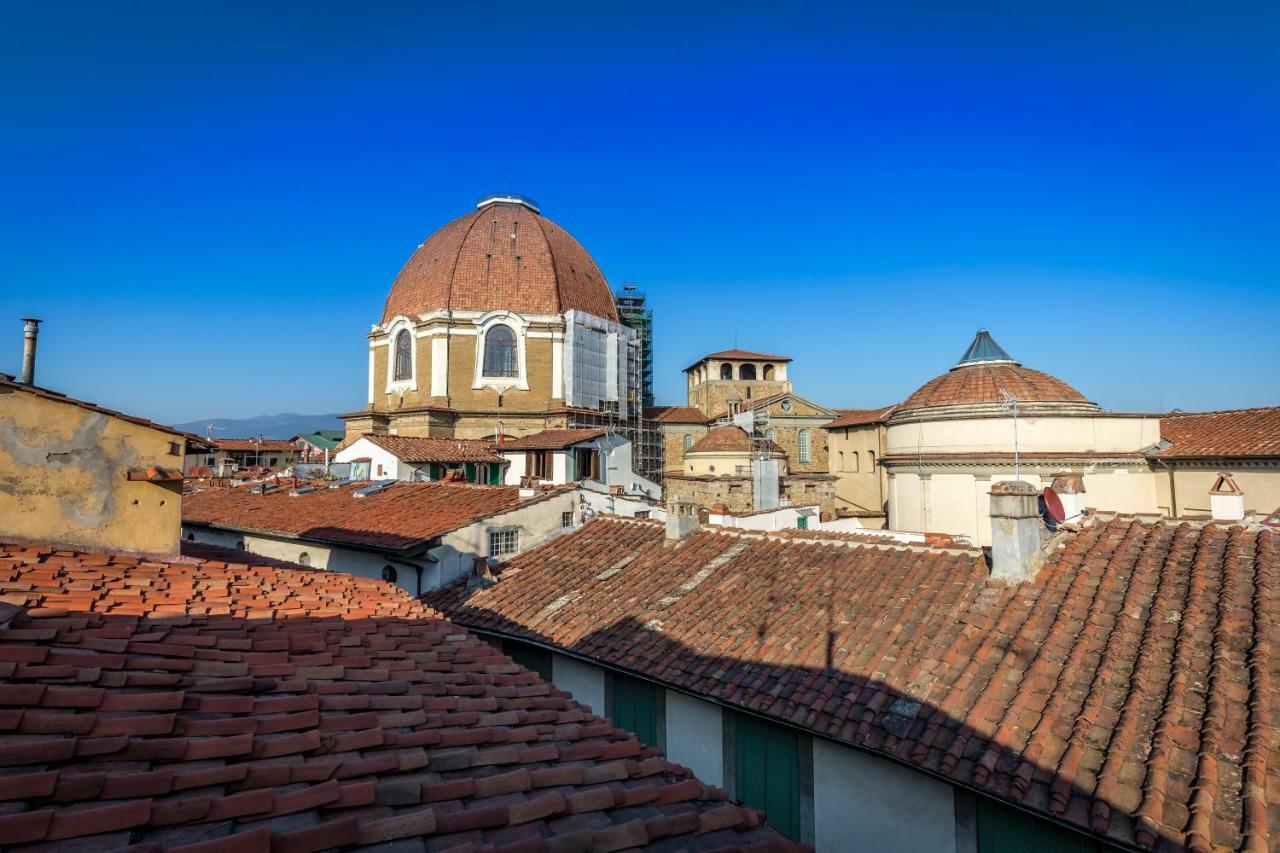 Palazzo Dei Conti Residenza D'epoca Florence
