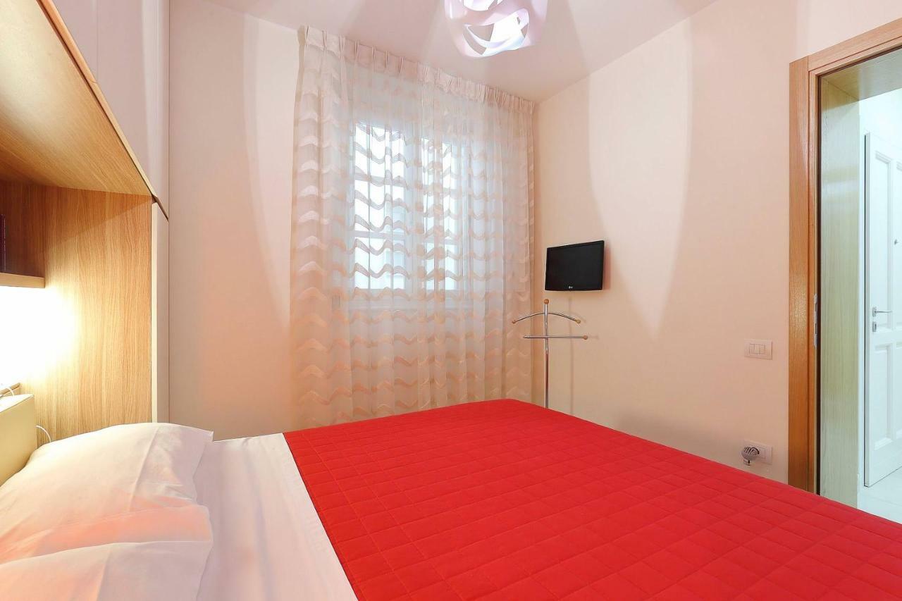 Apartment In Colors *