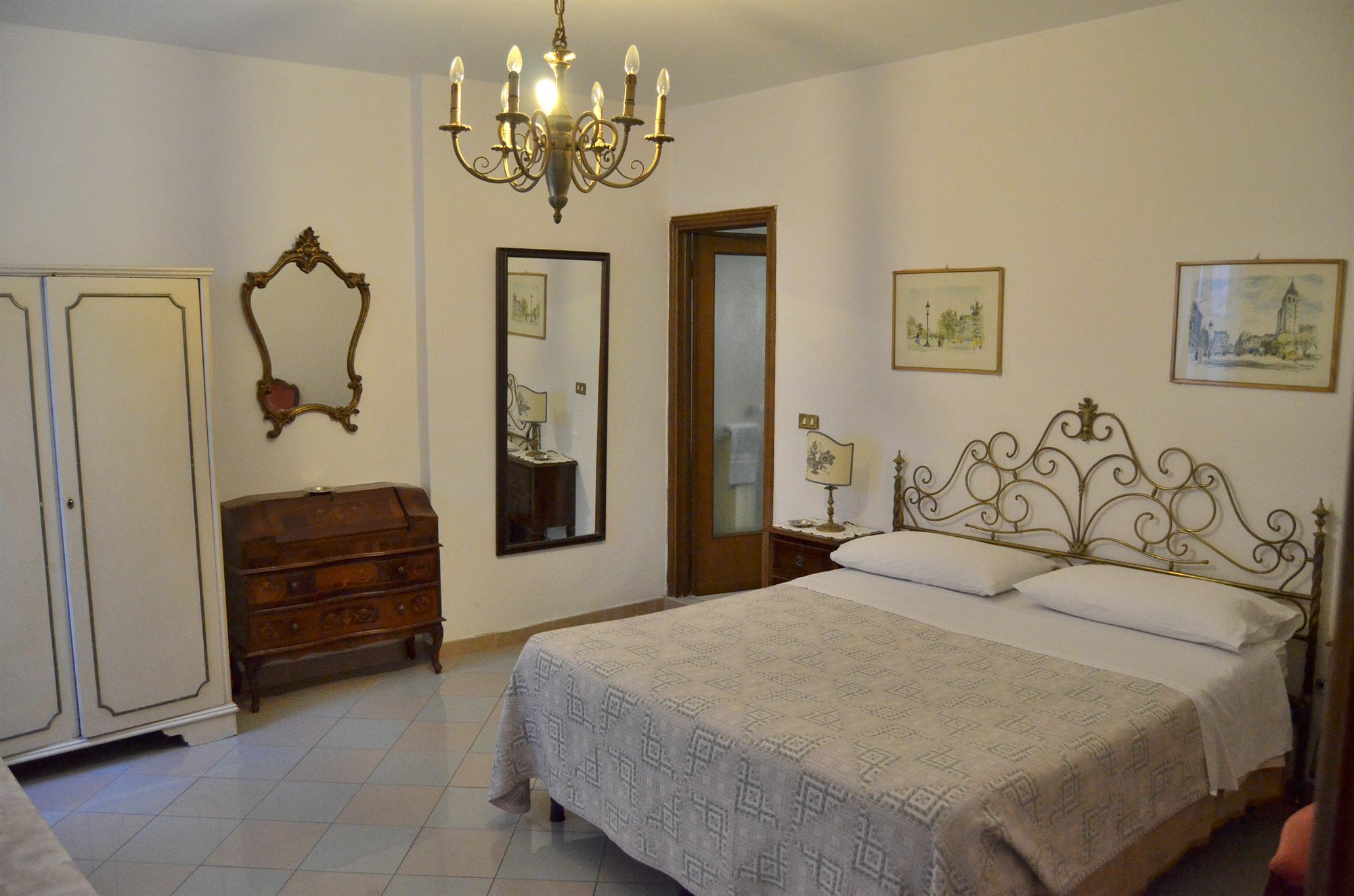 Barbara House - Hotel 3*