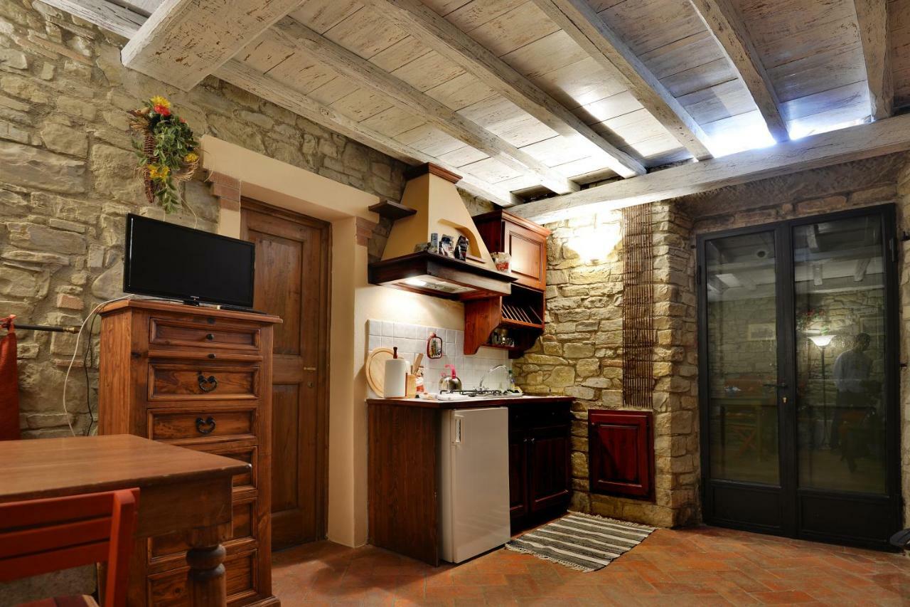 Castello Di Montegonzi *