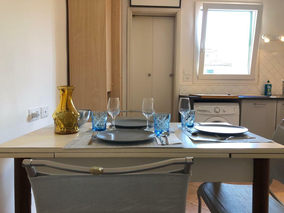 Piaggione Apt, Galante In Apartment *