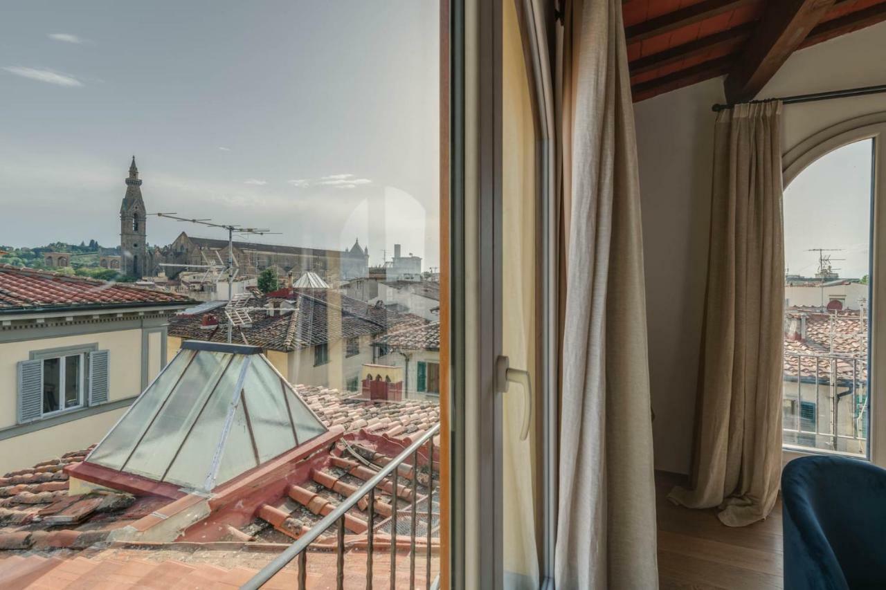 - Santa Croce Panoramic View Apartment