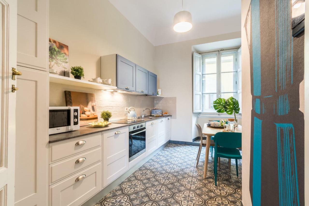 Family Rinascimento Palace Apartment Florence
