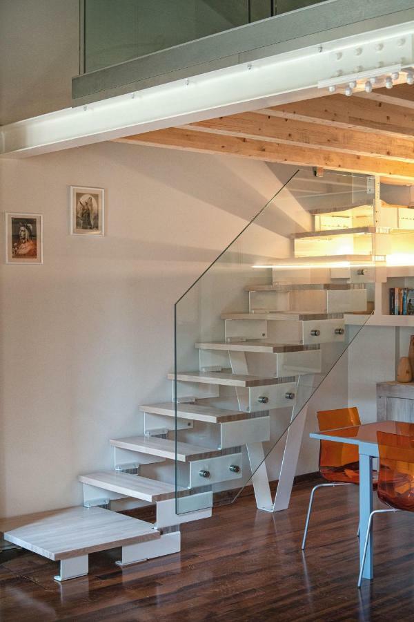 Cavour Mezzanine By 360rentals