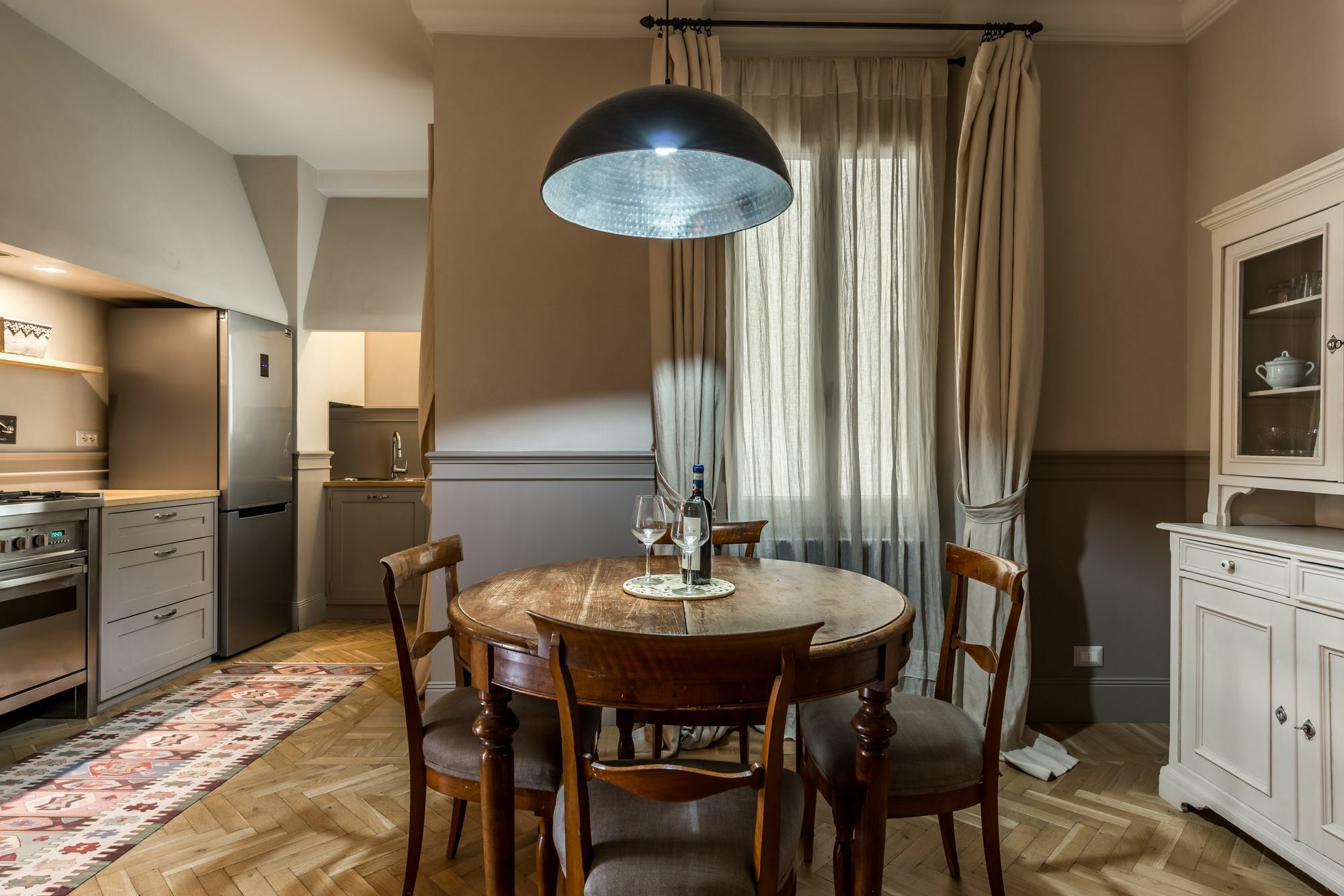 Luxury Romantic River Apartment Florence