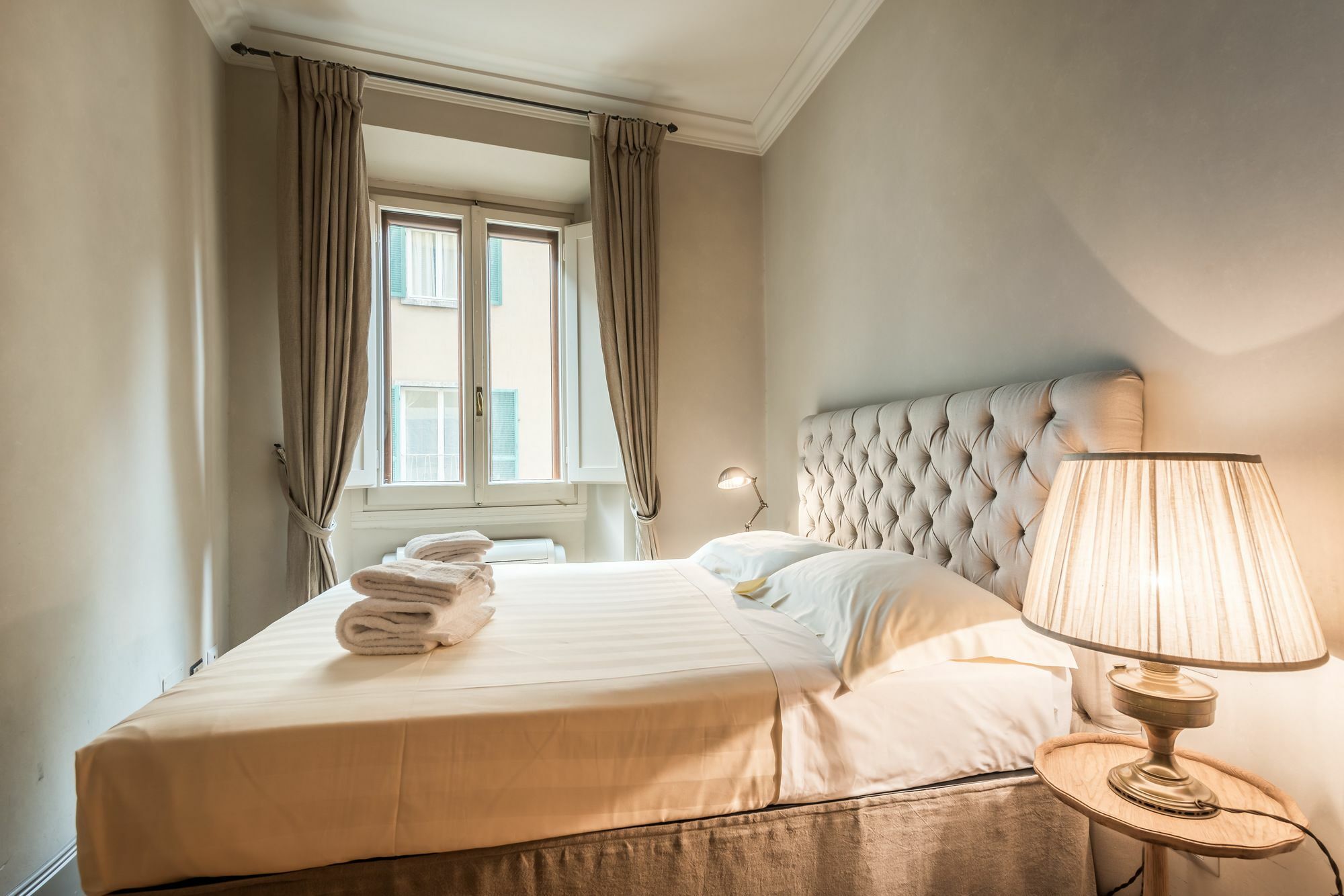 Apartment Luxury Romantic River