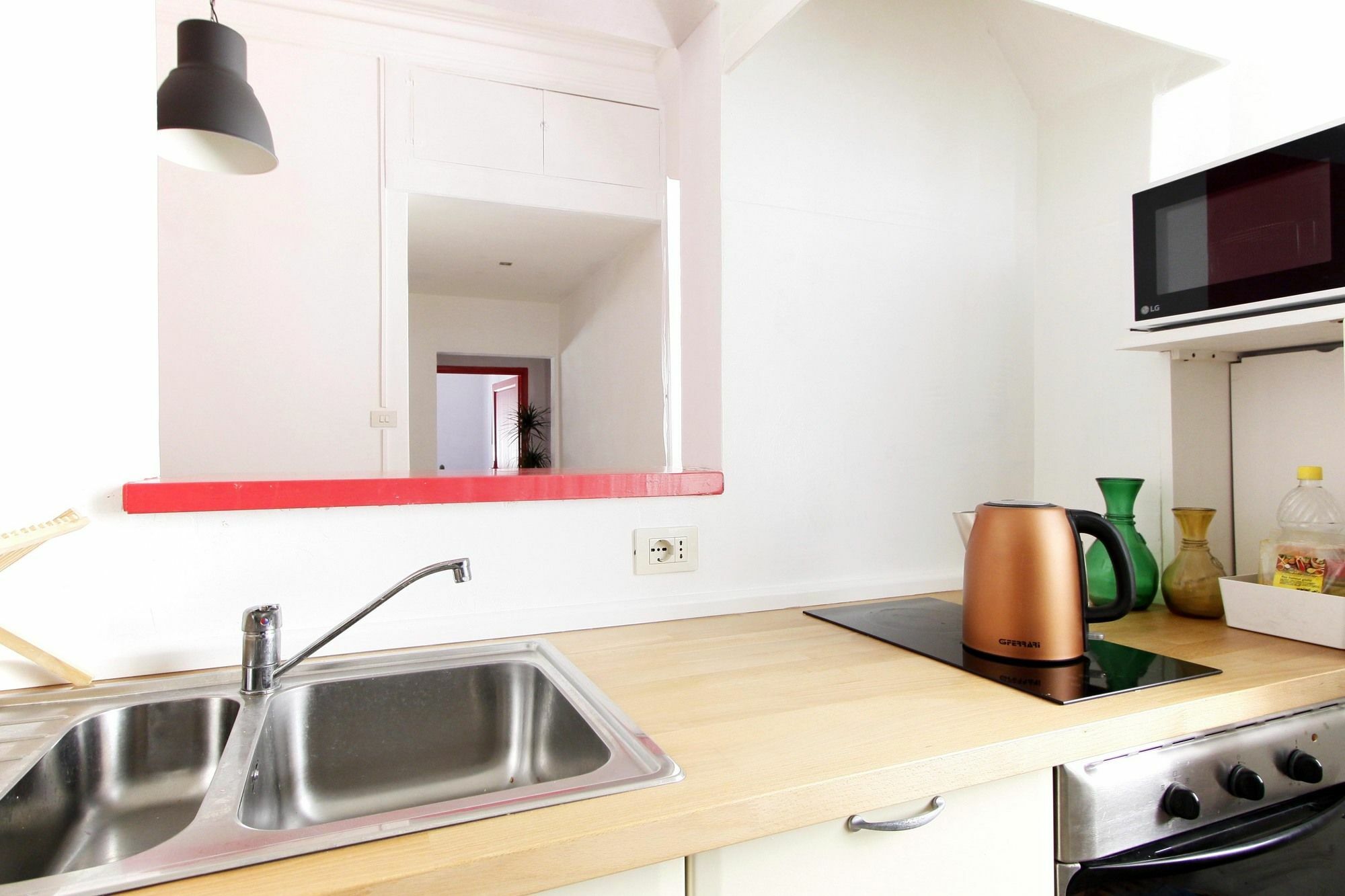 Carmine's In Apartment *