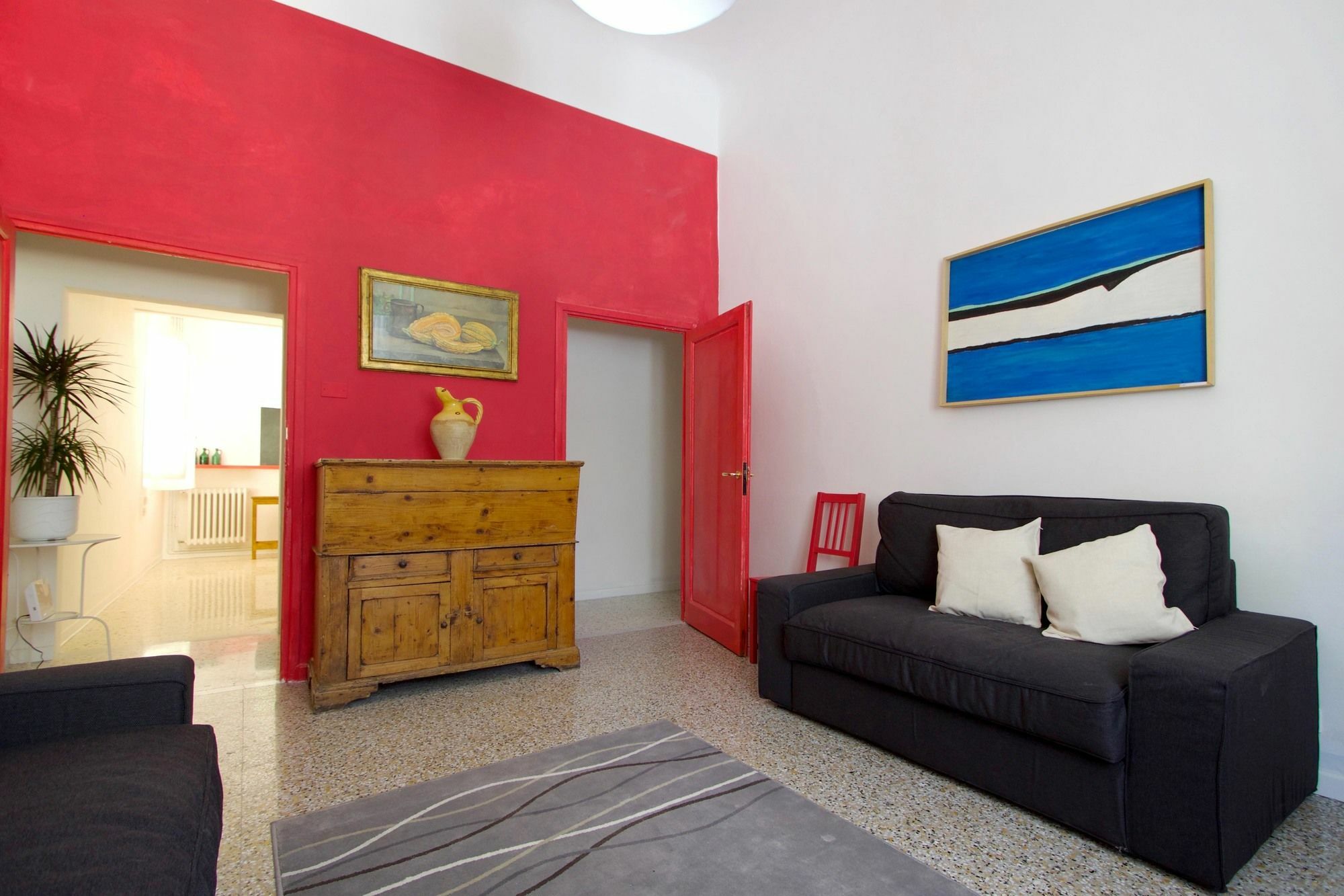 Carmine's In Apartment *