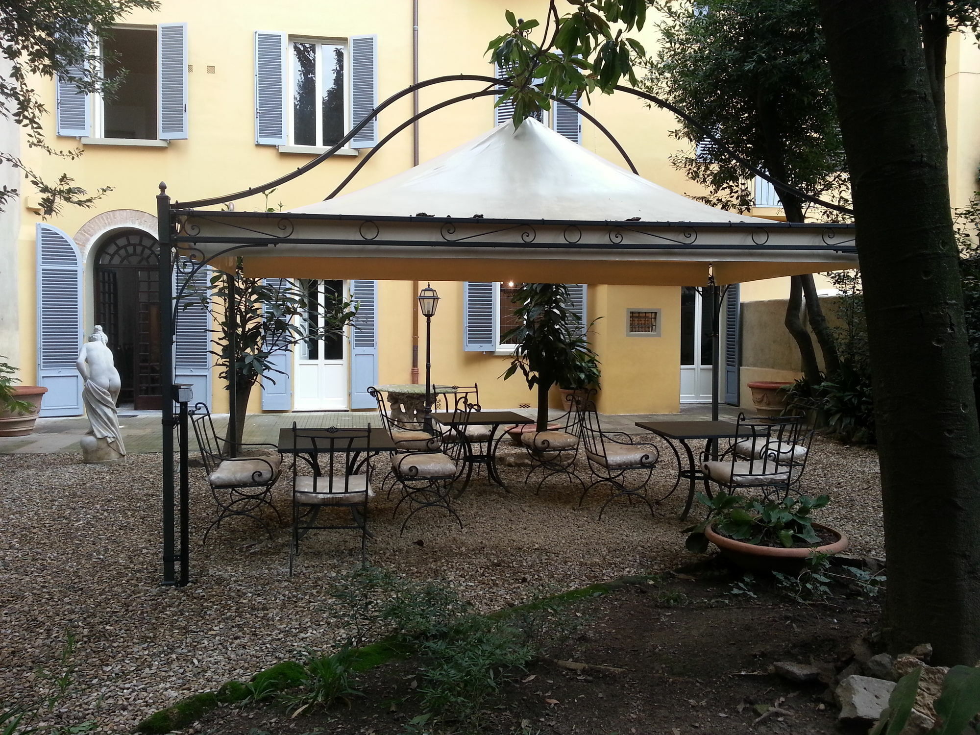 Little Garden Donatello Apartment *