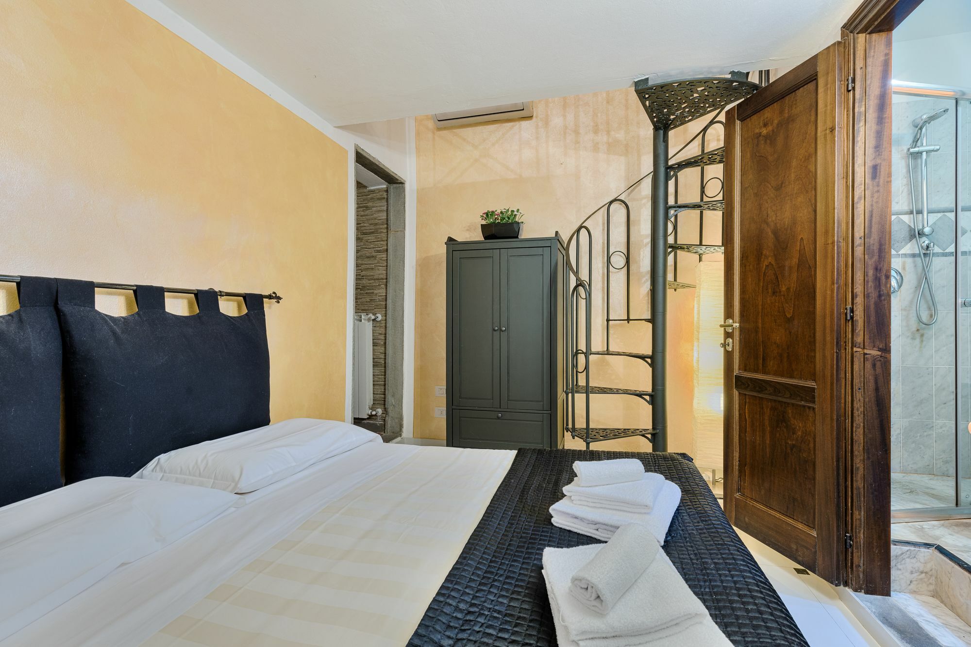 Appartement Santo Spirito Frescos By Mmega