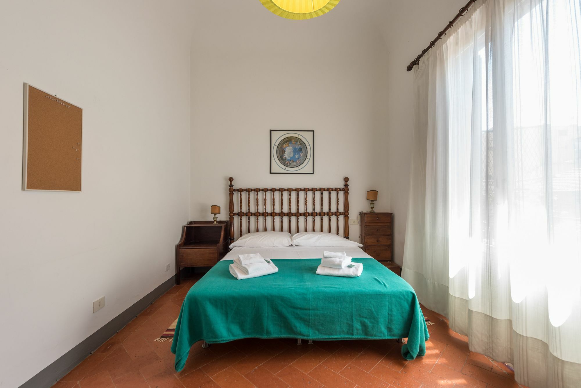 Apartment Pitti Large With Balcony