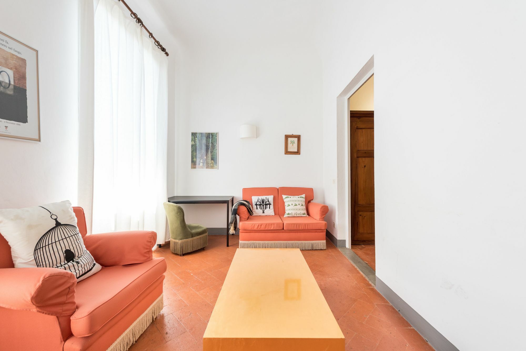 Pitti Large With Balcony Apartment Florence