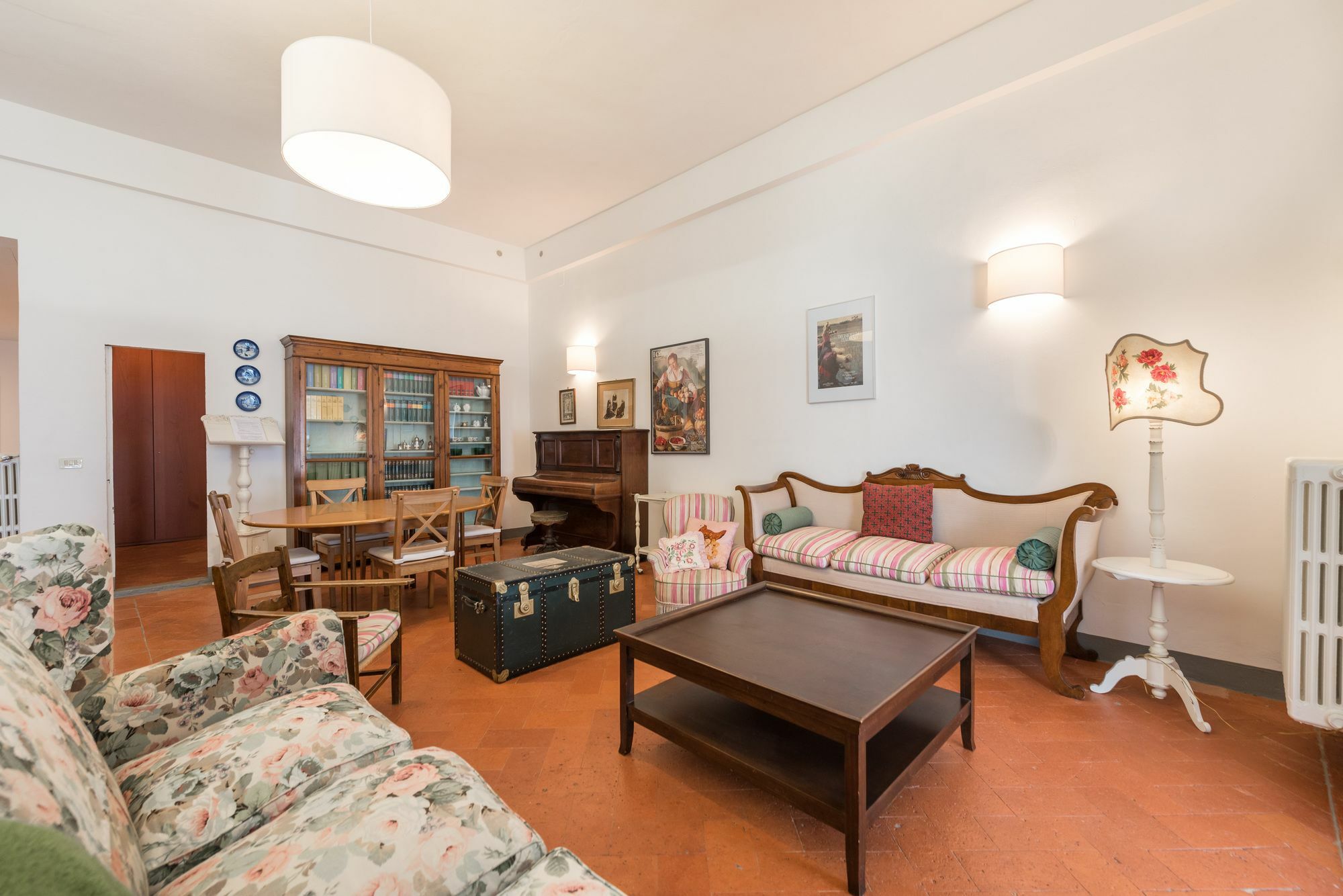 Apartment Pitti Large With Balcony *
