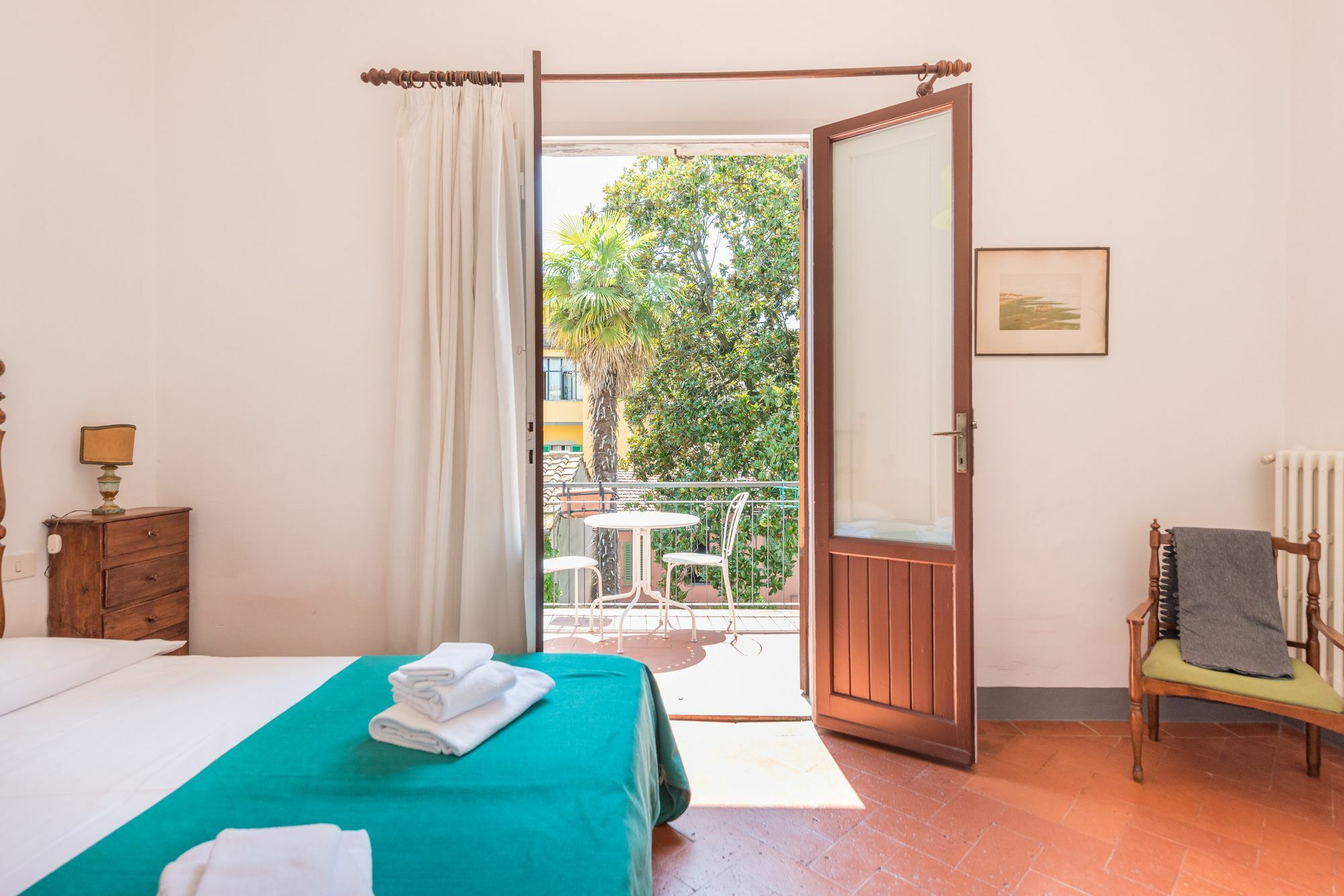 Pitti Large With Balcony Apartment Florence