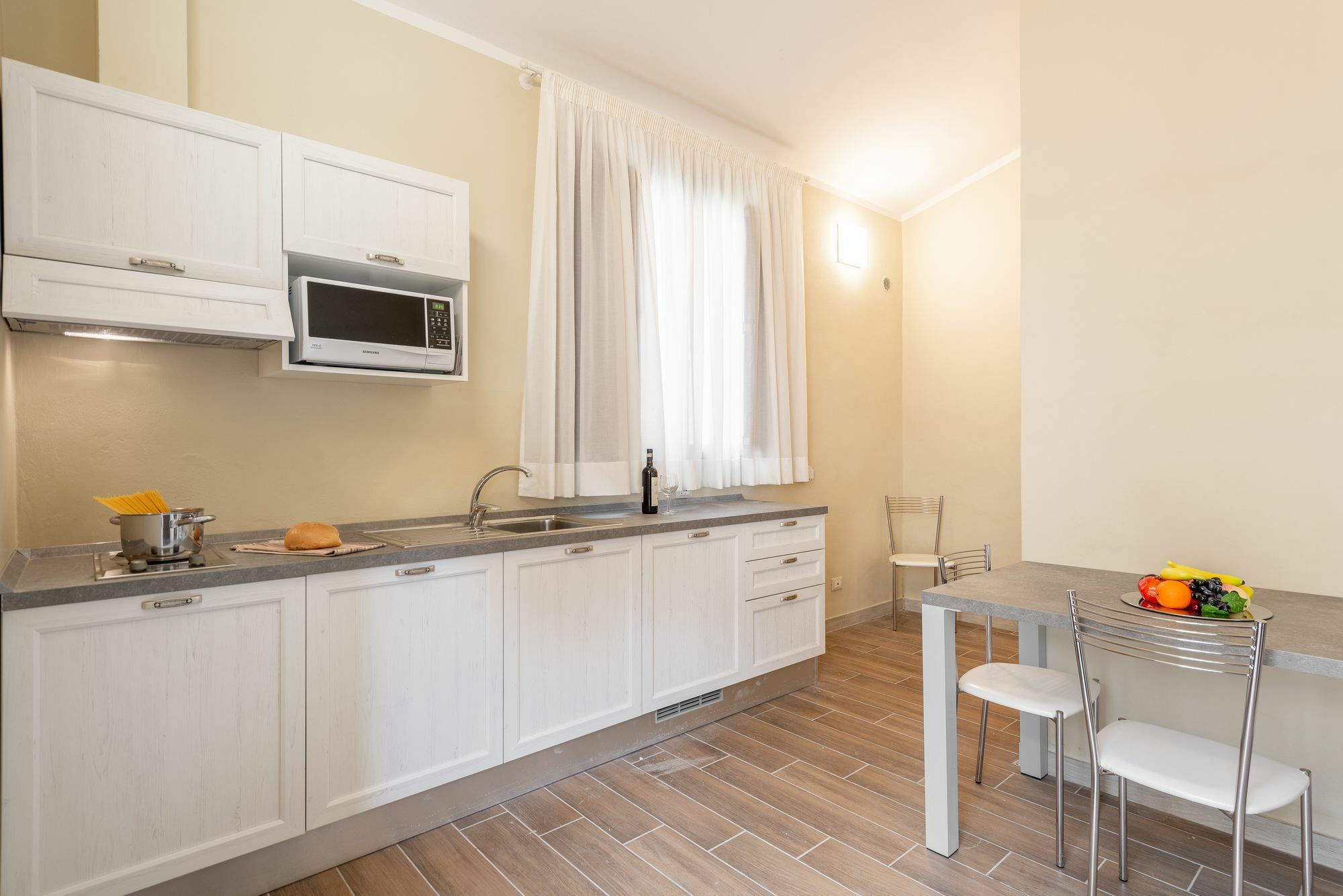 Carra Aparthotel Florence