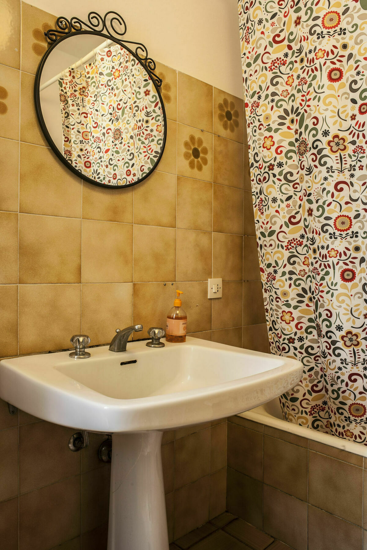 Be Happy! Guest house