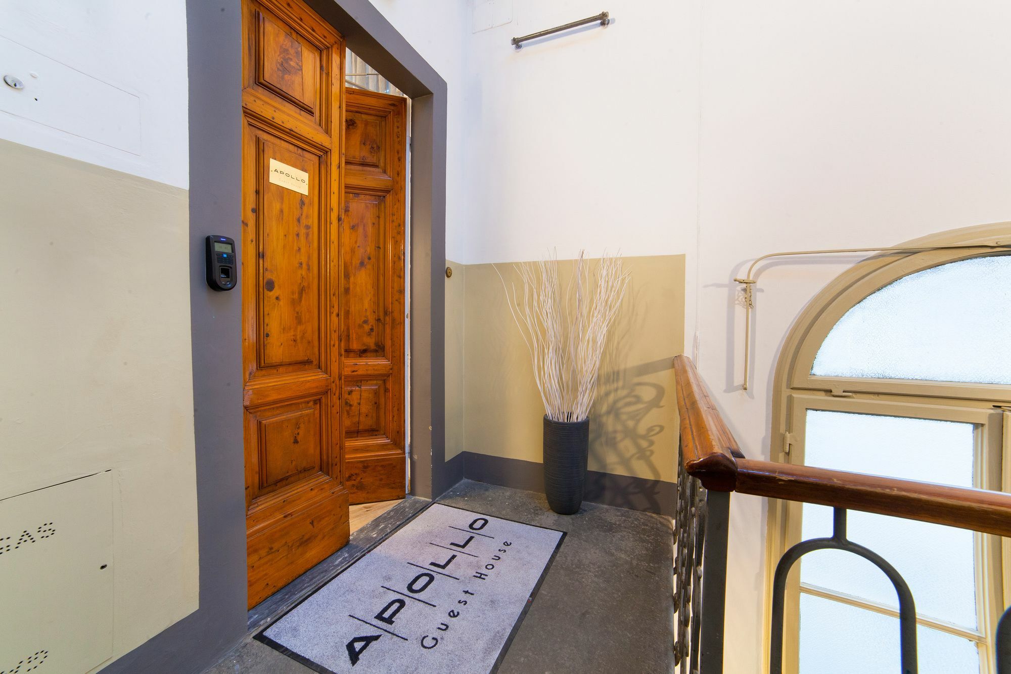 Apollo Guest house 3*