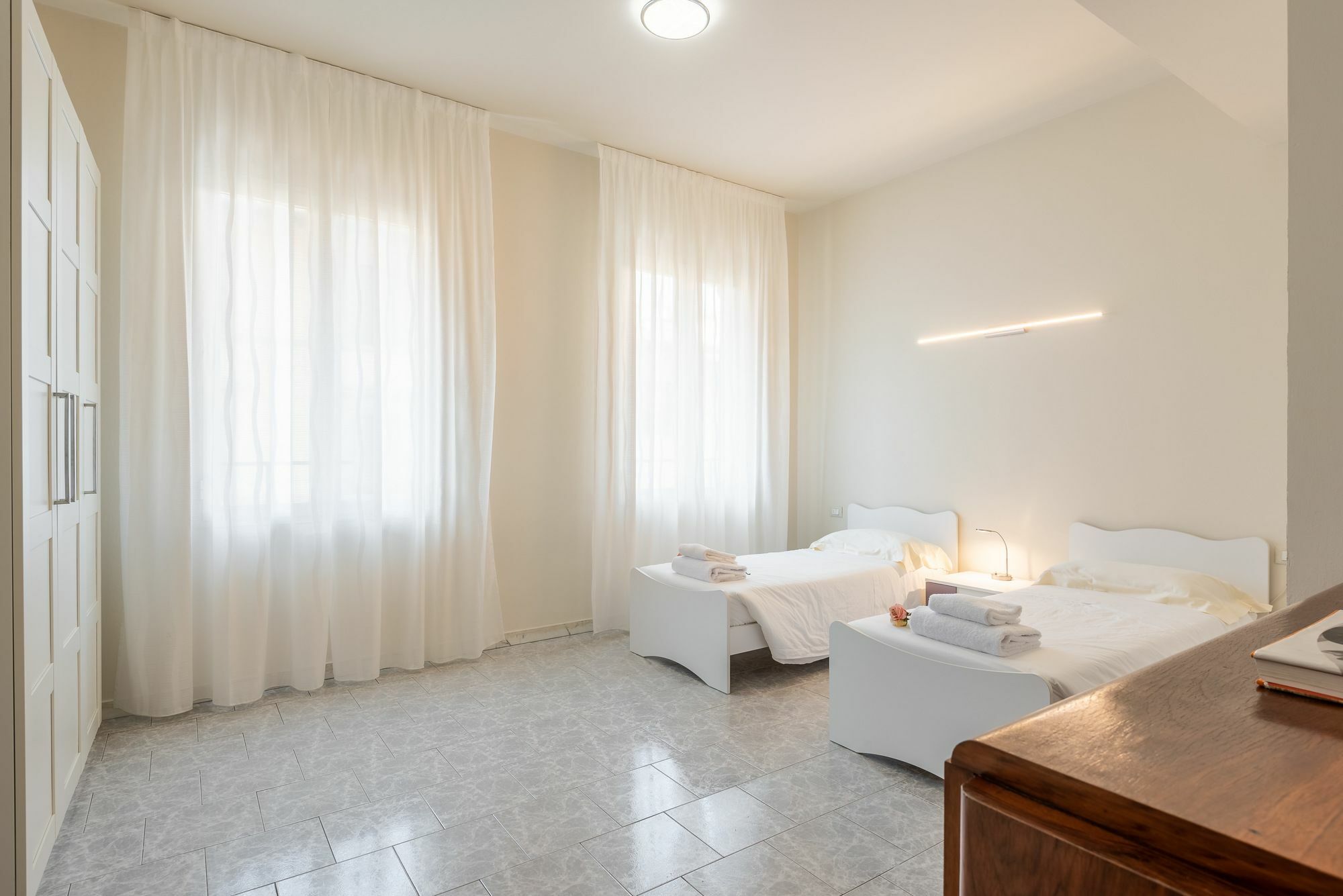 Ognissanti 3 Bedrooms Apartment Florence