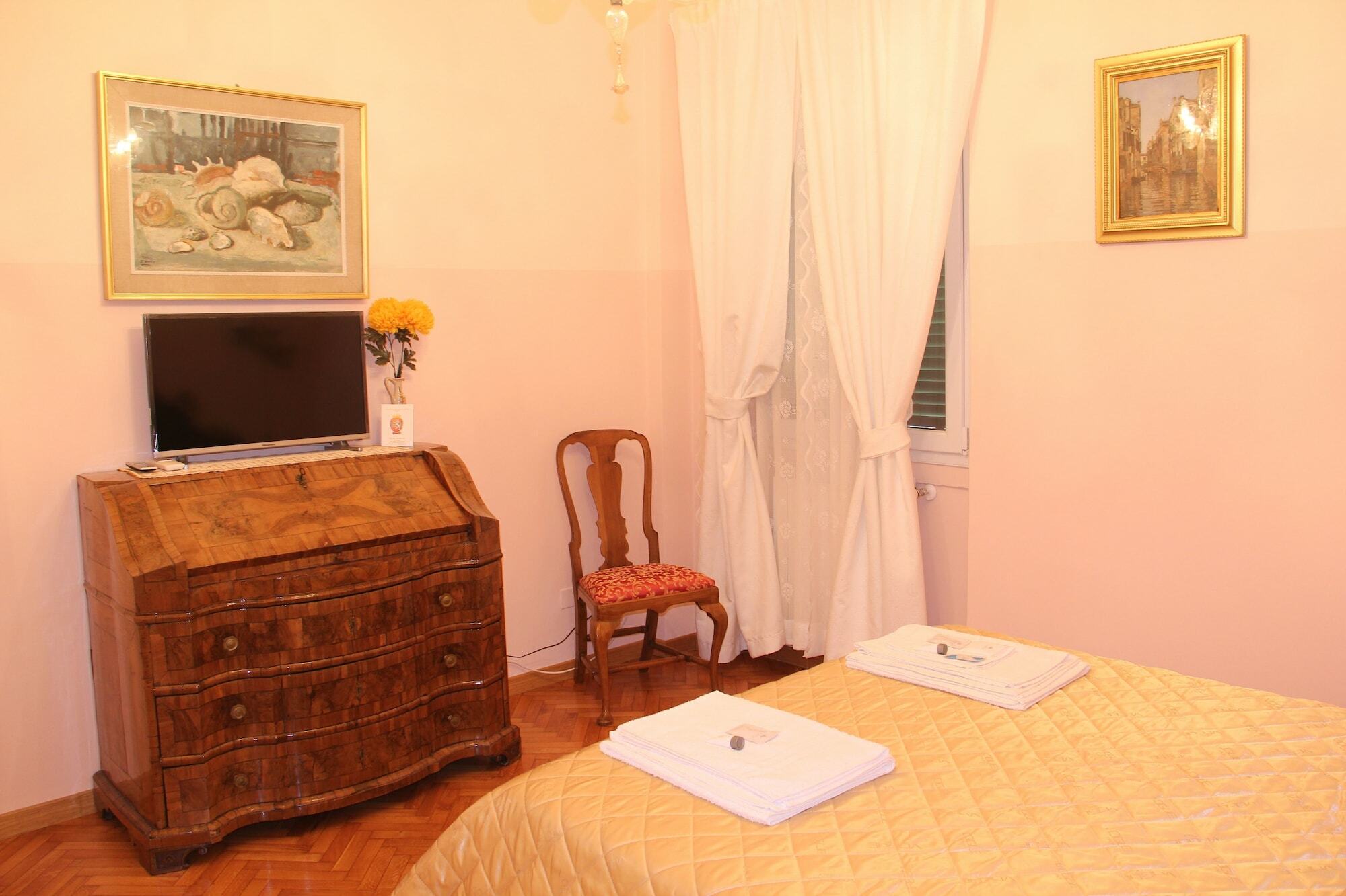 Bardi Luxury Dreams - Ponte Vecchio Apartment *