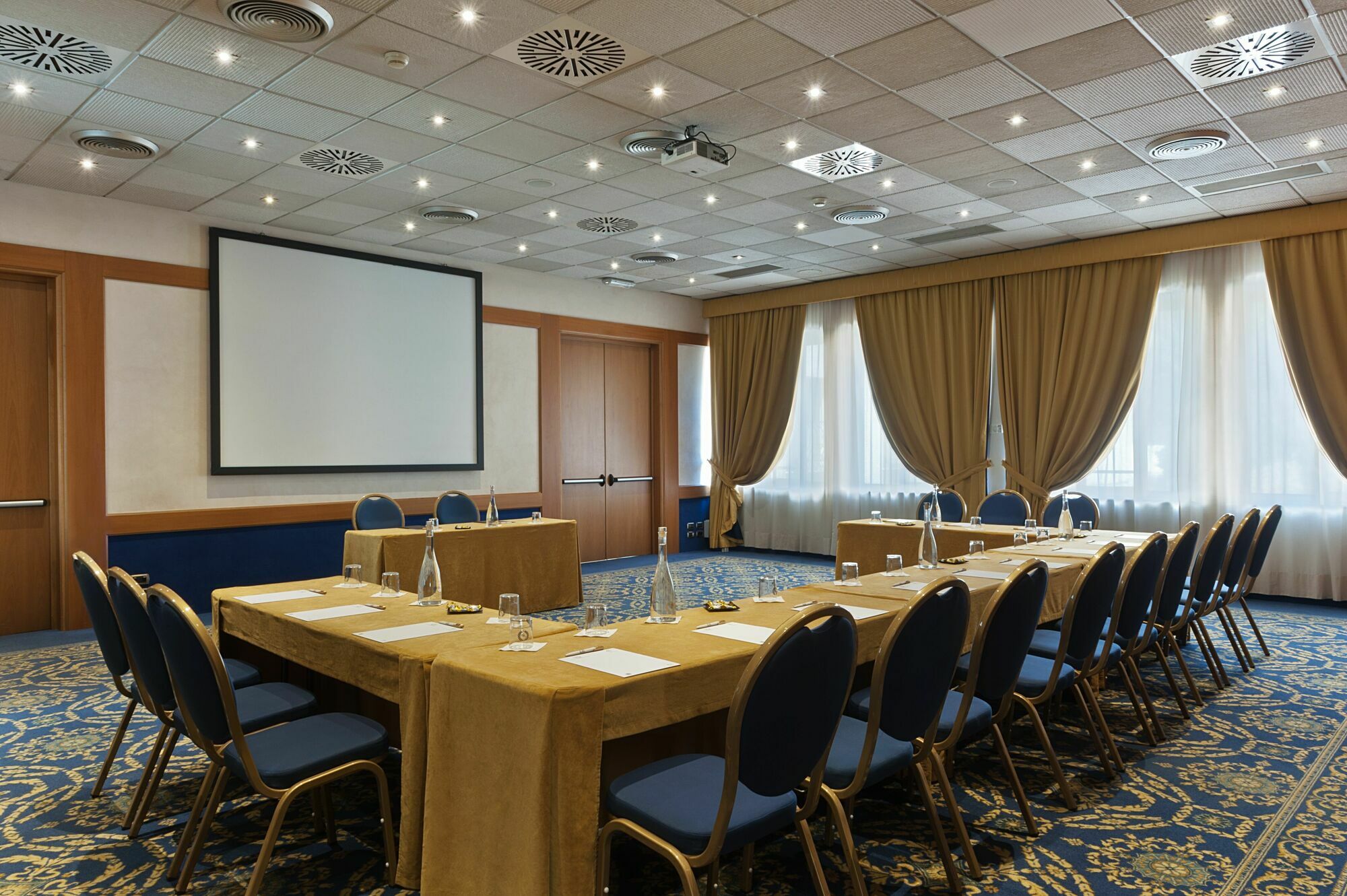 Fh55 Grand Mediterraneo Hotel 4*