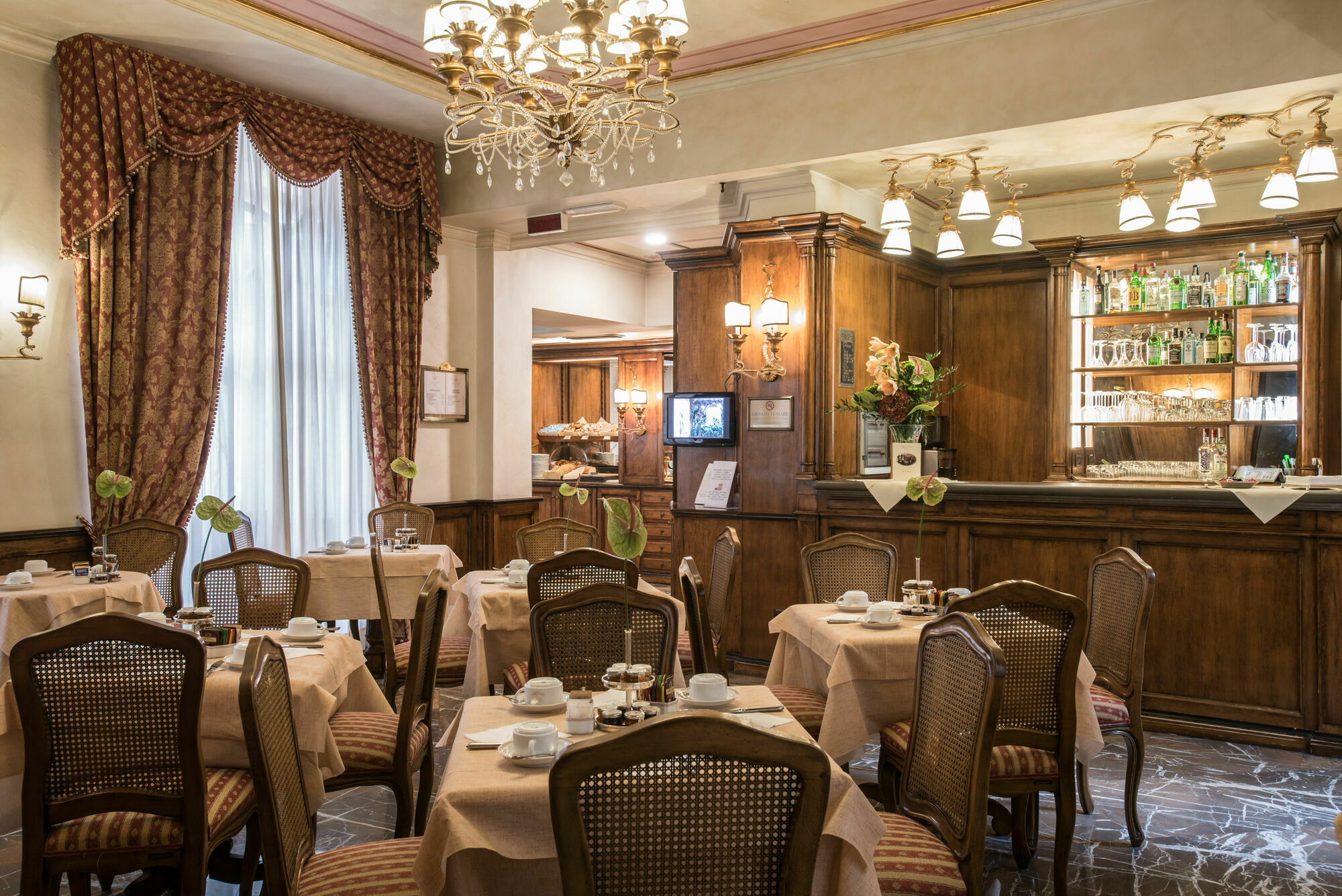 Adler Cavalieri Hotel-private & Gym Hotel