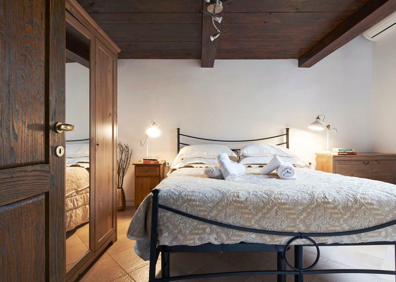 Great Apts Few Steps To The Duomo Appartement *