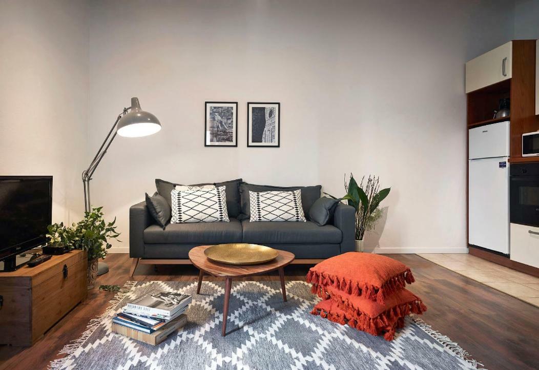 Great Apts Few Steps To The Duomo Appartement *