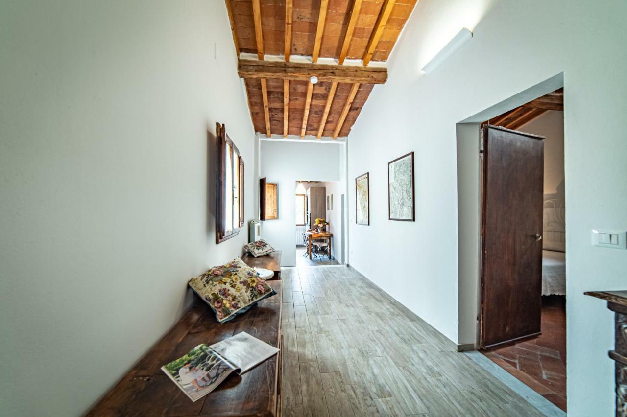 Oltrarno Apartment