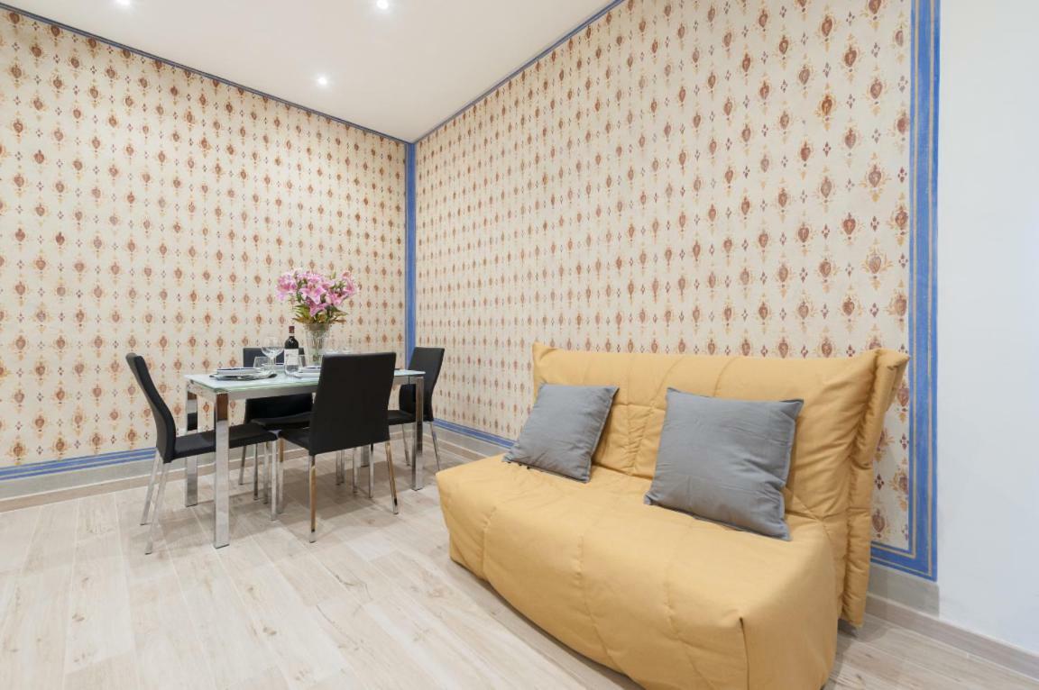 Prestige House Duomo Apartment
