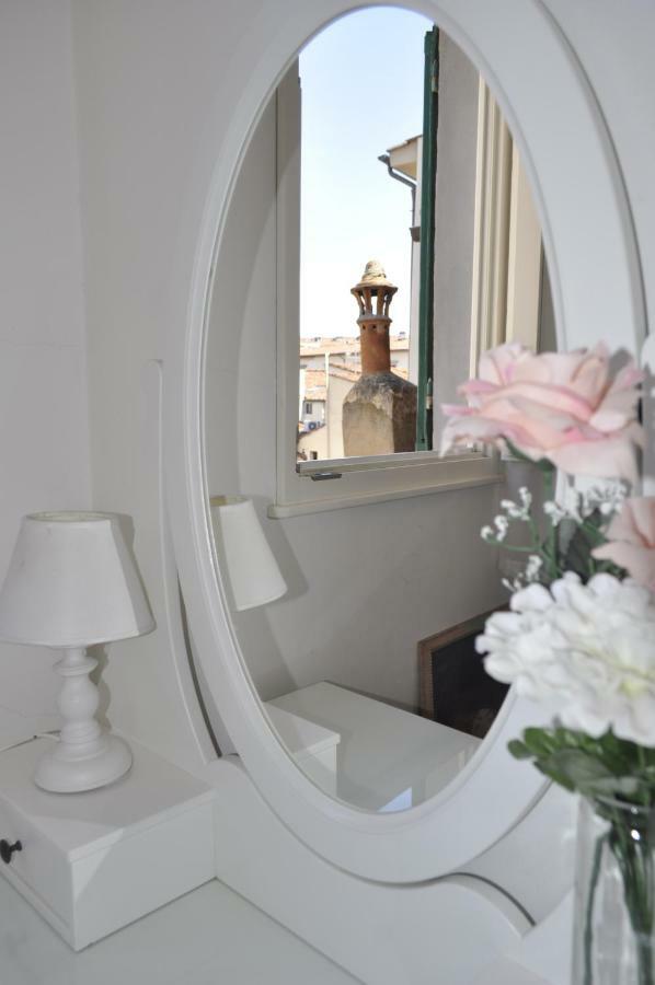 Mira Guest house