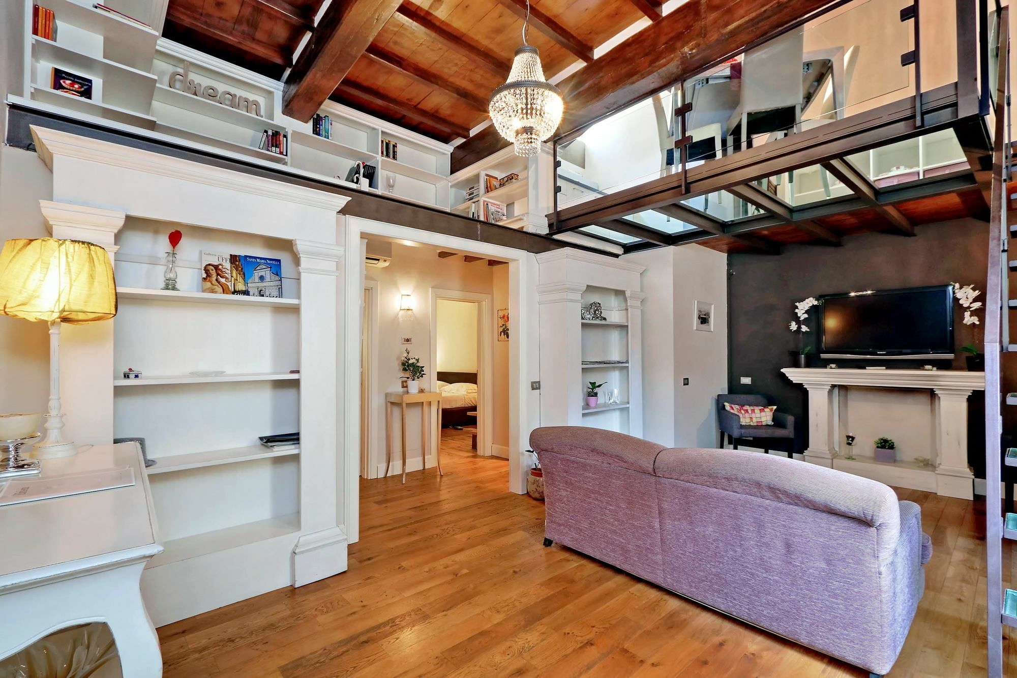 Family Apartment *