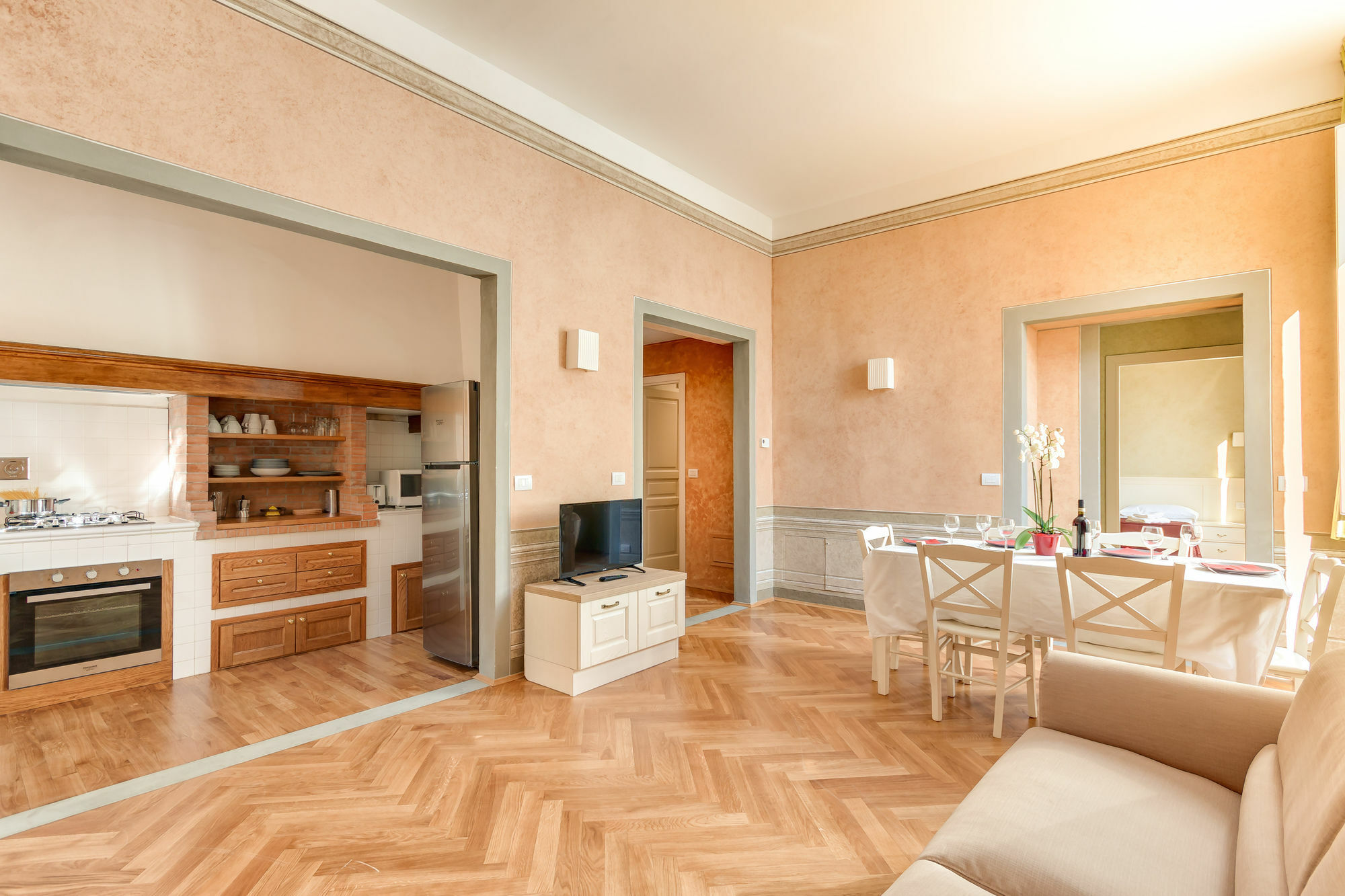 Family Apartment *