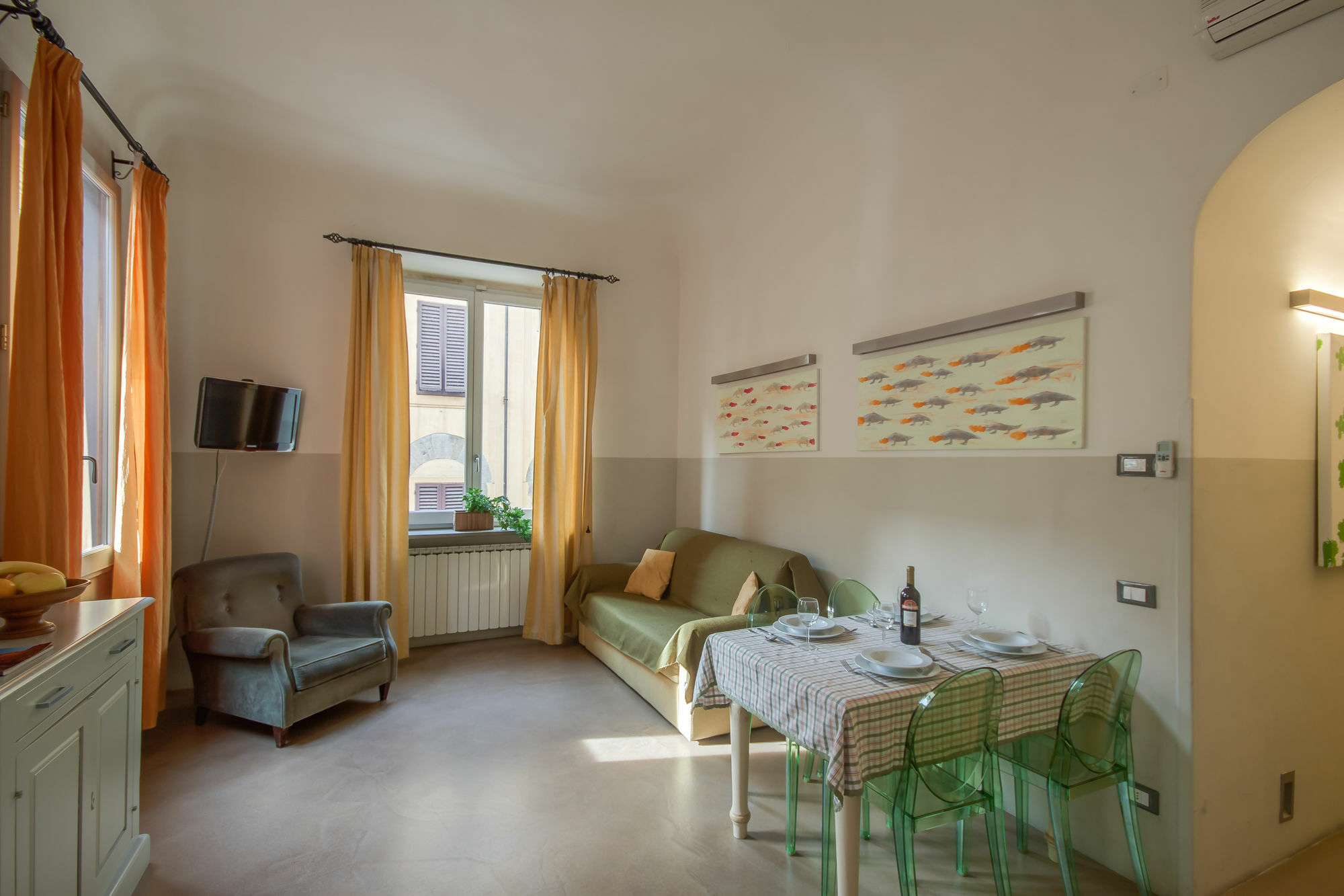 Family Apartment *