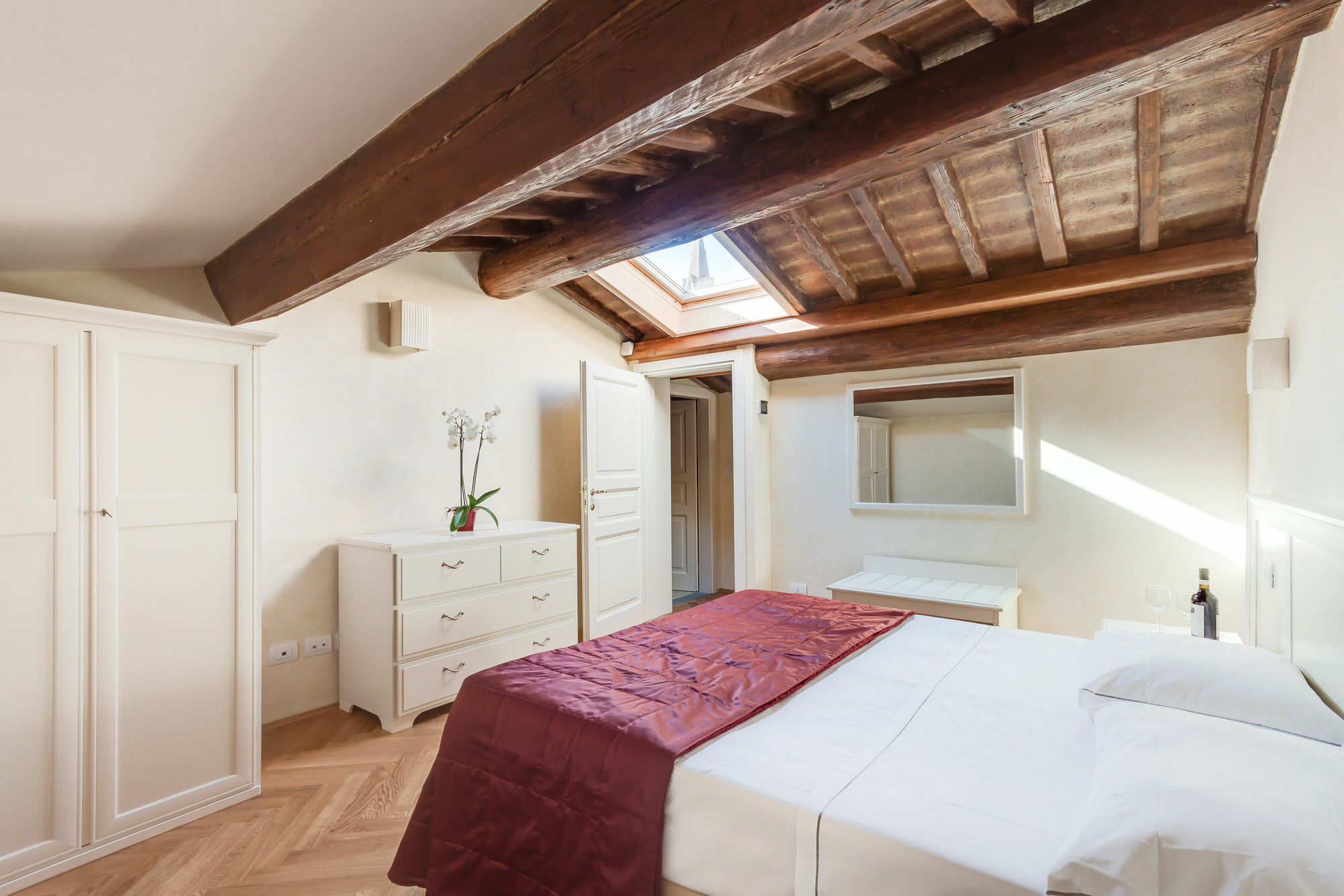 Family Apartment *