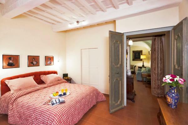 Via Dei Fossi Apartment