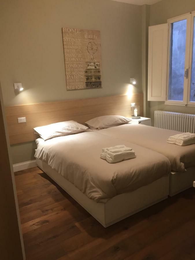 Leon Rosso Flat Apartment *