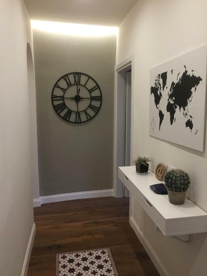 Leon Rosso Flat Apartment *