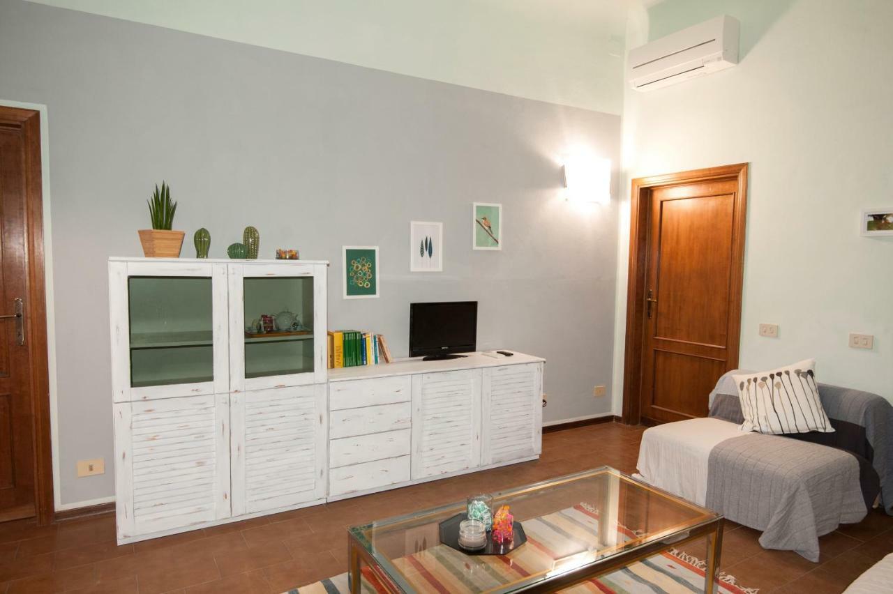 Apartment Gioberti Flat 5 Minuiti Dal Centro Con Parcheggio Florence