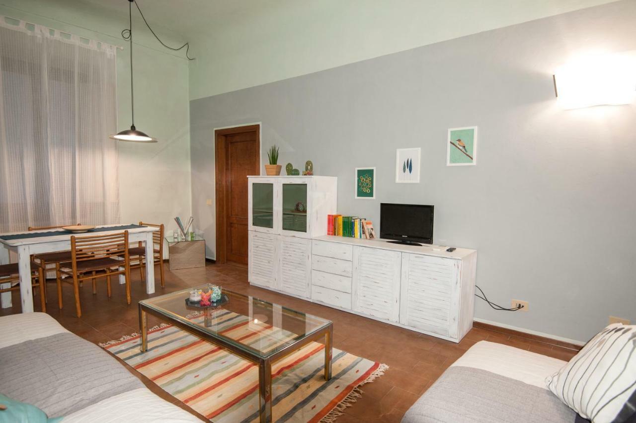 Gioberti Flat 5 Minuiti Dal Centro Con Parcheggio Apartment Florence